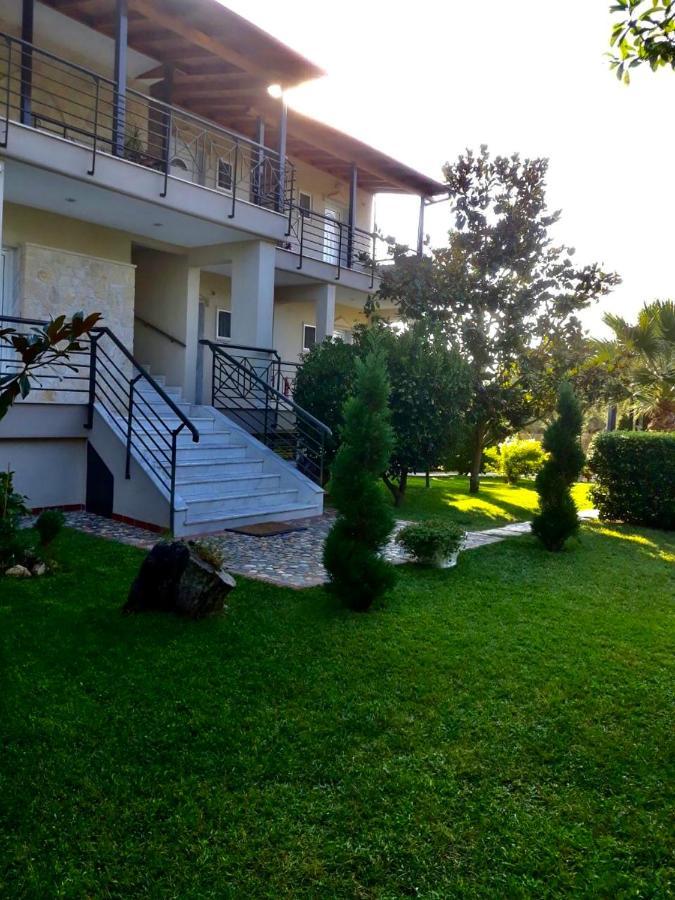 Pansion Argo Apartamento Nea Moudania Exterior foto