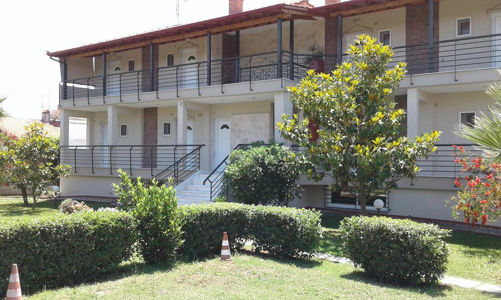 Pansion Argo Apartamento Nea Moudania Exterior foto