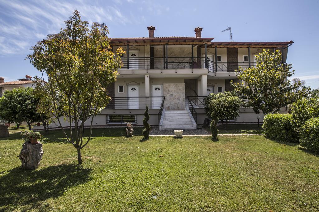 Pansion Argo Apartamento Nea Moudania Exterior foto
